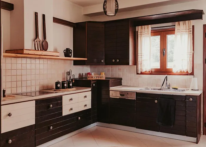 Maya Pool & Mountain View Villa *