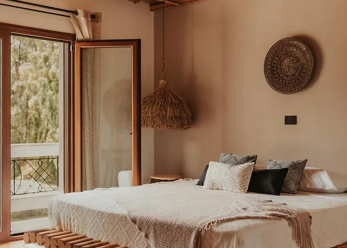 Maya Pool & Mountain View Koskinou (Rhodes)