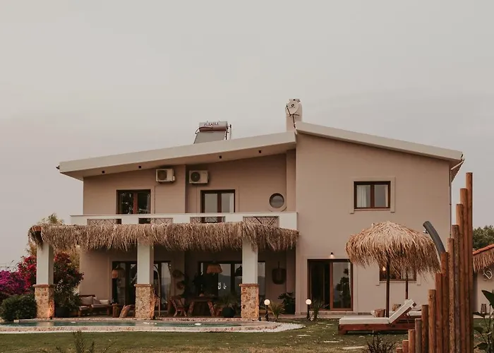 빌라 Maya Pool & Mountain View