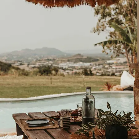 Villa Maya Pool & Mountain View