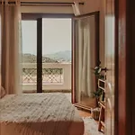 Maya Pool & Mountain View Вилла